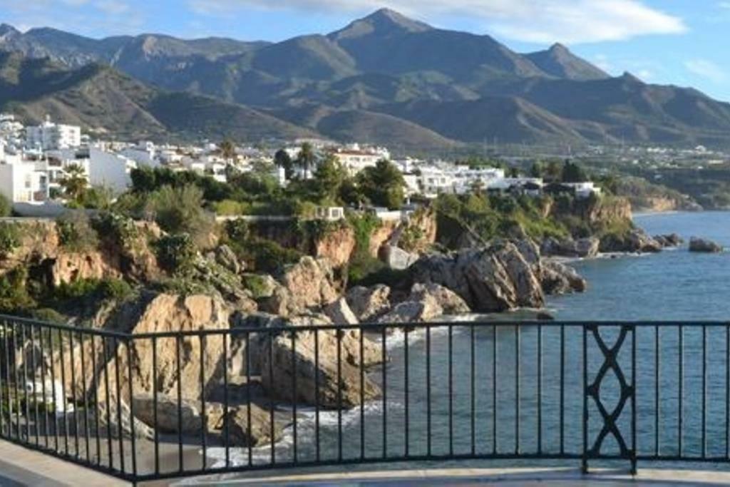 Casa Rocio En Nerja Apartman Kültér fotó